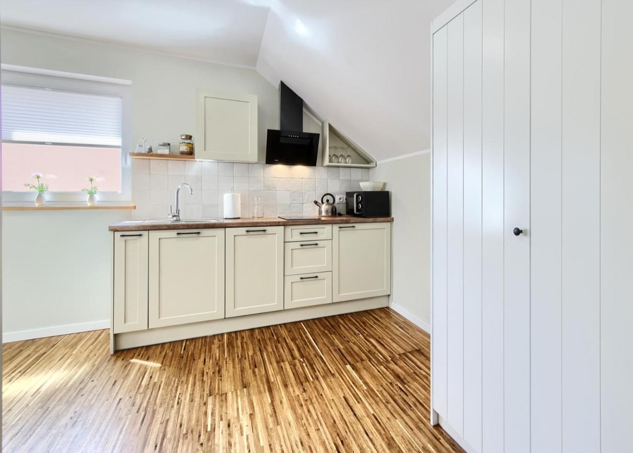 Apartament Piaskowy Chmielno Exteriör bild